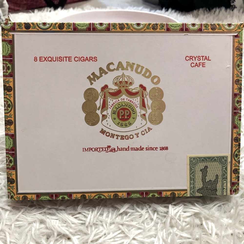 Macanudo Montego Y Cia Crystal Cafe Empty Wooden Cigar Box with holders